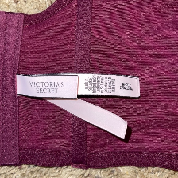 VS corset bra / no wire or padding / deep purple / perfect condition / lace - Picture 5 of 7